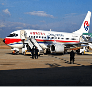绵阳南郊机场邮寄航空快运业稳步发展的原因是什么？